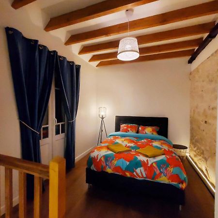 La Montrieuse, Chambre Individuelle Avec Sauna Et Baignoire Spa Naveil Kültér fotó
